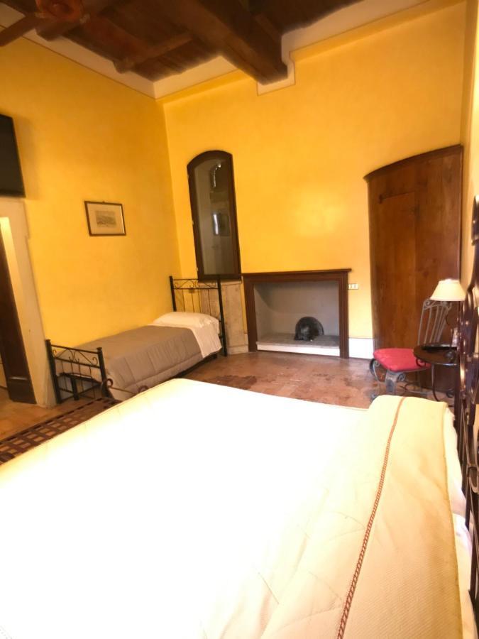 Camere Della Vecchia Posta Trevi Eksteriør billede