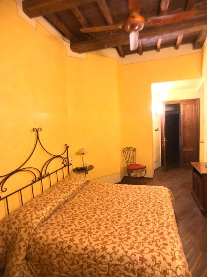 Camere Della Vecchia Posta Trevi Eksteriør billede