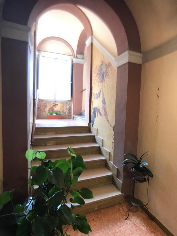 Camere Della Vecchia Posta Trevi Eksteriør billede